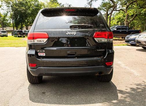 2016 Jeep Grand Cherokee Laredo