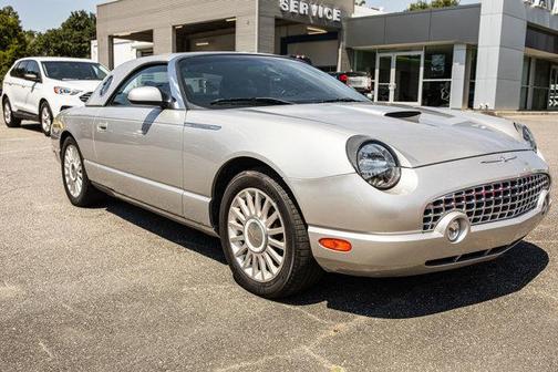 2005 Ford Thunderbird Base