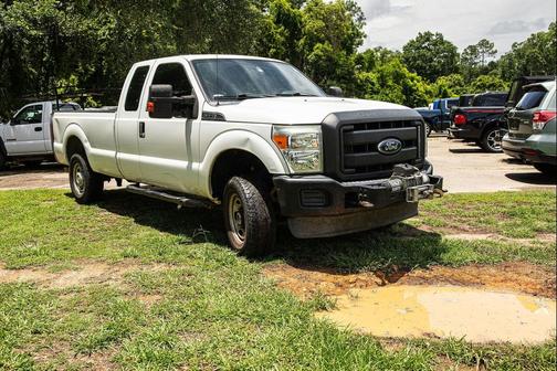 OXFORD WHITE 2015 Ford F-250 XL