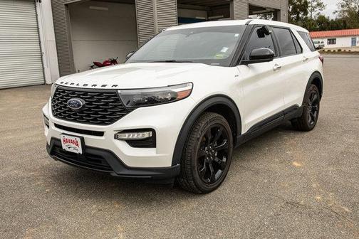 2022 Ford Explorer ST-Line