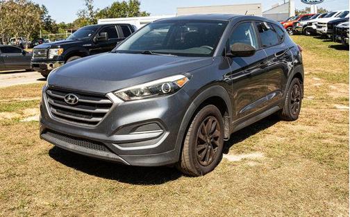 2018 Hyundai TUCSON SE