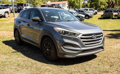 2018 Hyundai TUCSON SE
