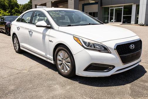2016 Hyundai SONATA Hybrid SE