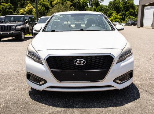 2016 Hyundai SONATA Hybrid SE