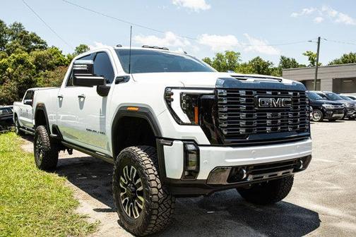 2024 GMC Sierra 2500 Denali Ultimate