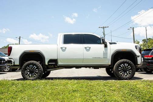 2024 GMC Sierra 2500 Denali Ultimate