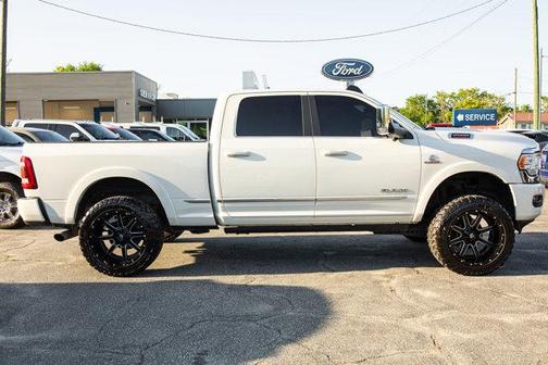 2019 RAM 2500 Limited Crew Cab 4x4 6'4' Box