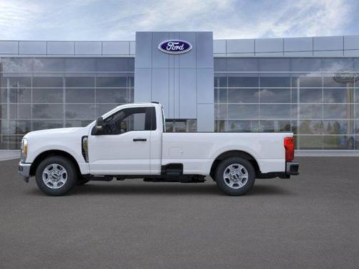OXFORD WHITE 2026 Ford F-250 XLT
