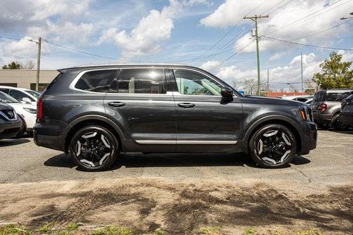 2024 Kia Telluride S