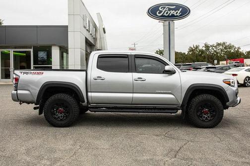 2022 Toyota Tacoma TRD Off Road
