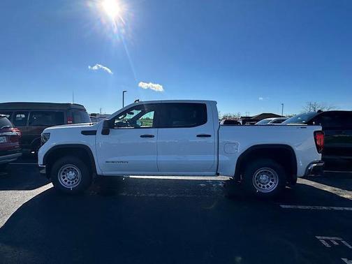 2025 GMC Sierra 1500 Pro