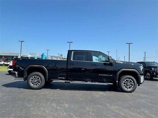 2025 GMC Sierra 3500 SLE