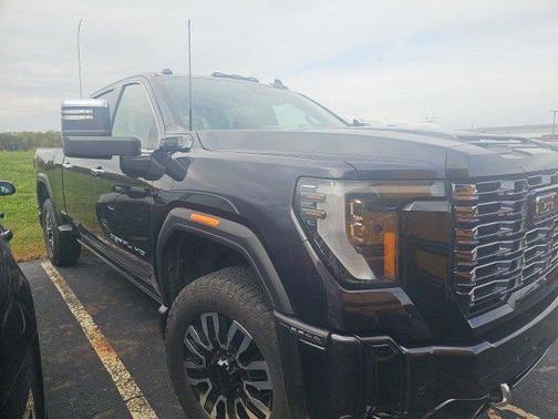 2025 GMC Sierra 3500 Denali