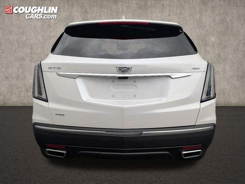 2025 Cadillac XT5 Sport