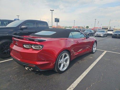 2023 Chevrolet Camaro RWD Convertible LT1