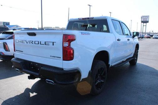 2023 Chevrolet Silverado 1500 Custom Trail Boss