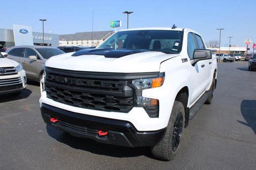2023 Chevrolet Silverado 1500 Custom Trail Boss
