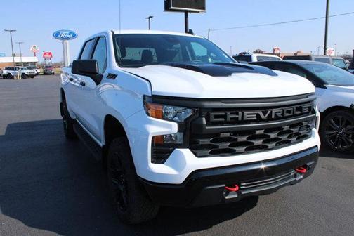2023 Chevrolet Silverado 1500 Custom Trail Boss