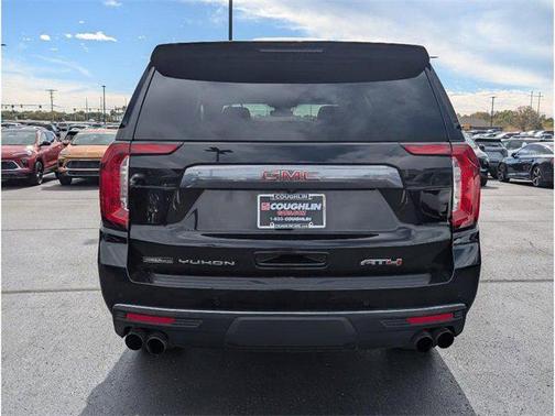 2024 GMC Yukon XL 4WD AT4