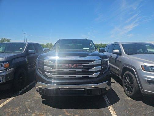 2023 GMC Sierra 1500 SLE