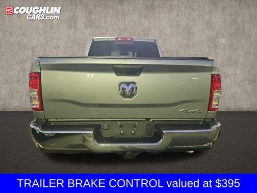 2024 RAM 2500 Tradesman Crew Cab 4x4 6'4' Box