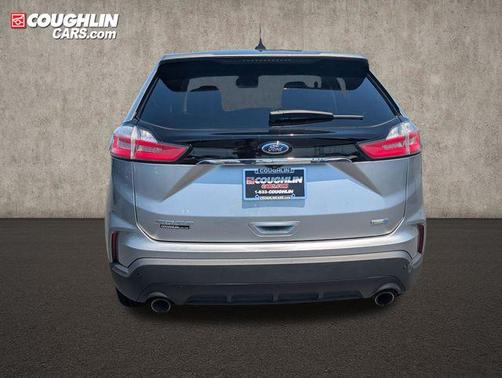 Iconic Silver Metallic 2020 Ford Edge SE
