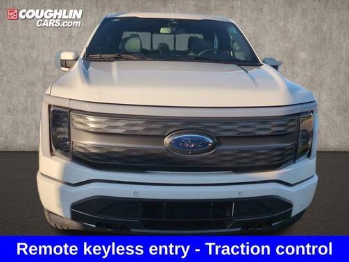 2023 Ford F-150 Lightning LARIAT