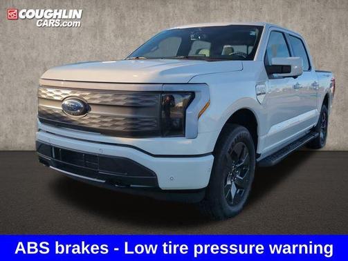 2023 Ford F-150 Lightning LARIAT