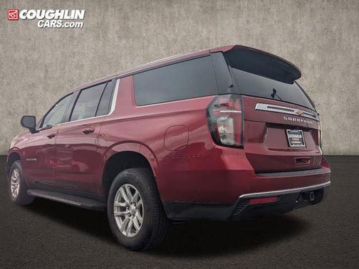 2021 Chevrolet Suburban LT