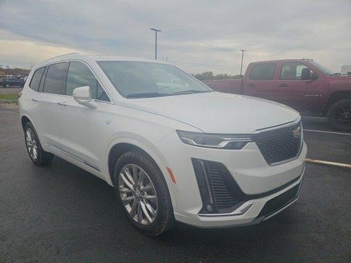 2022 Cadillac XT6 Premium Luxury AWD