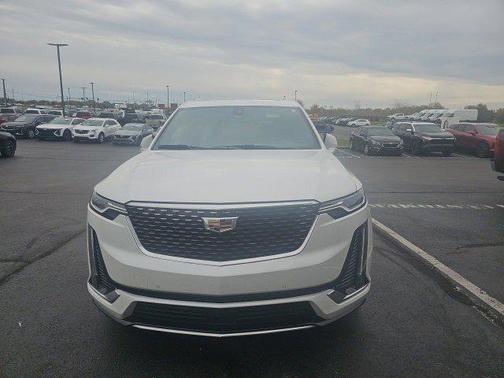 2022 Cadillac XT6 Premium Luxury AWD
