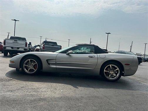 2004 Chevrolet Corvette Base