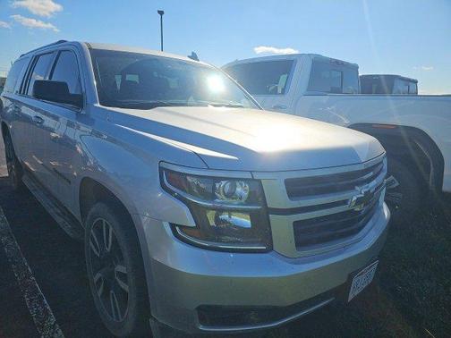 2019 Chevrolet Suburban LT