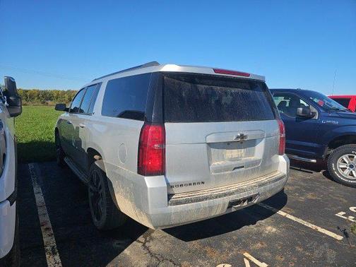2019 Chevrolet Suburban LT
