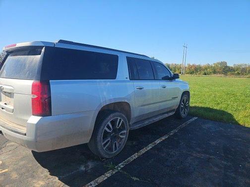 2019 Chevrolet Suburban LT