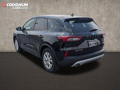 Agate Black Metallic 2025 Ford Escape Active