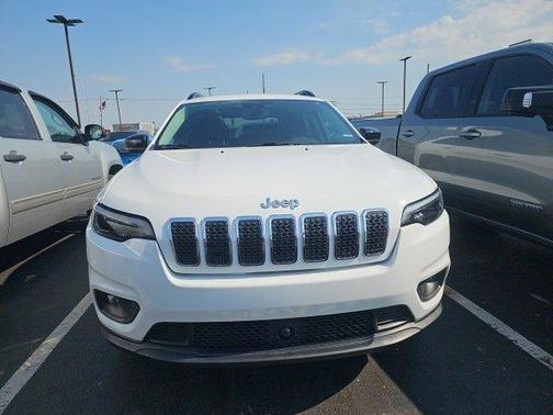 2022 Jeep Cherokee Latitude Lux