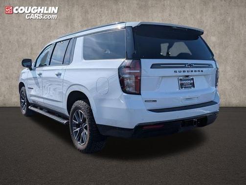 2021 Chevrolet Suburban 4WD Z71