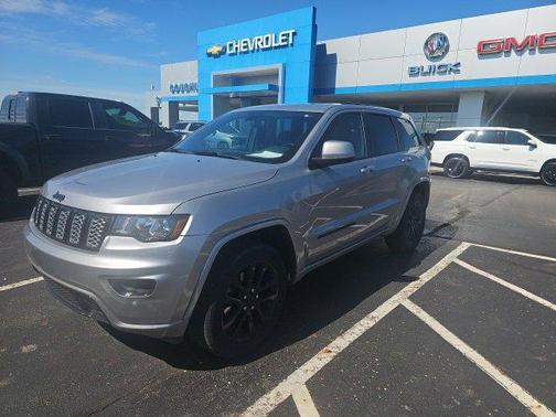 2021 Jeep Grand Cherokee Laredo