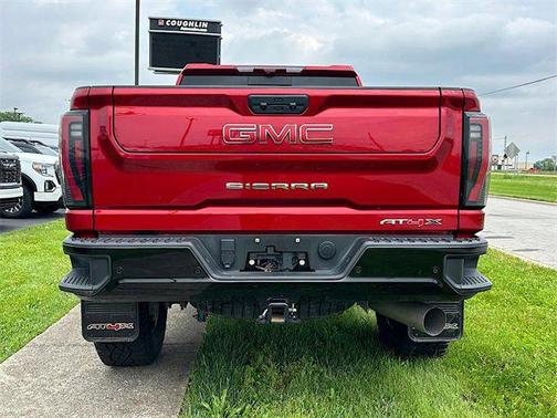 2025 GMC Sierra 2500 AT4