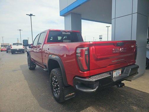2025 GMC Sierra 2500 AT4