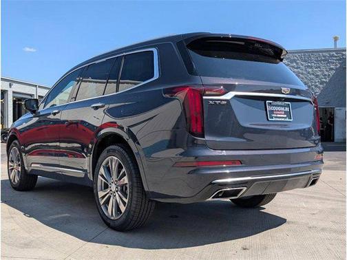 2024 Cadillac XT6 Premium Luxury FWD