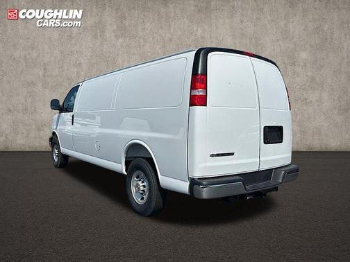 2025 Chevrolet Express 3500 RWD 3500 Extended Wheelbase WT