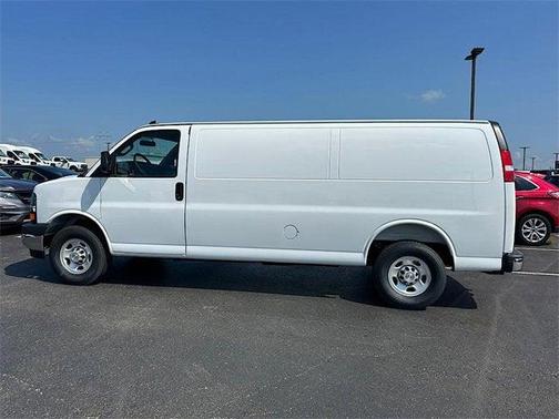 2025 Chevrolet Express 3500 RWD 3500 Extended Wheelbase WT