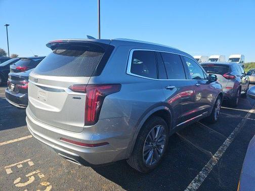 2024 Cadillac XT6 Premium Luxury AWD