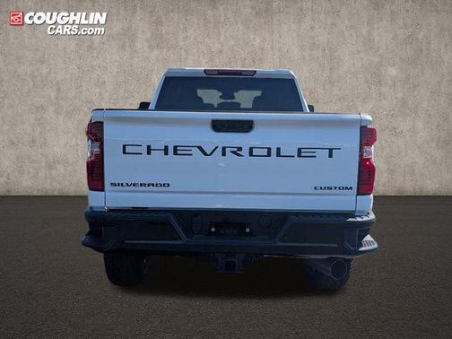 2026 Chevrolet Silverado 2500 Custom