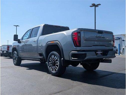 2025 GMC Sierra 2500 Denali Ultimate