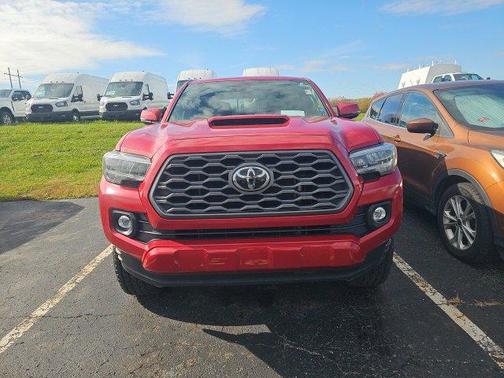 2023 Toyota Tacoma TRD Sport
