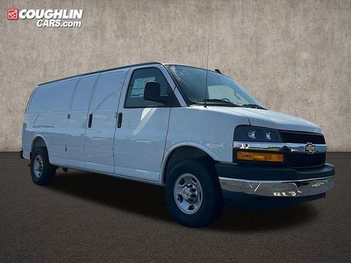 2025 Chevrolet Express 3500 RWD 3500 Extended Wheelbase WT