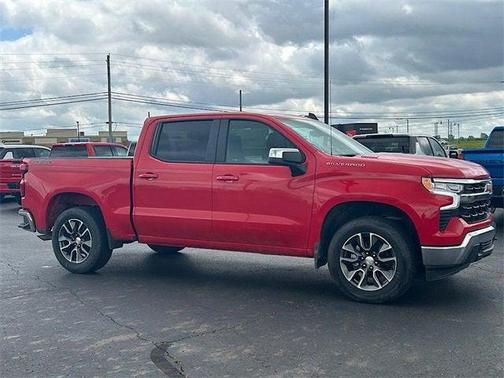 2025 Chevrolet Silverado 1500 LT